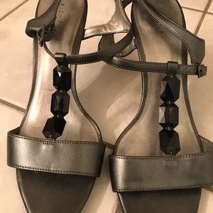 Women’s high heels!! NEVER WORN!!!